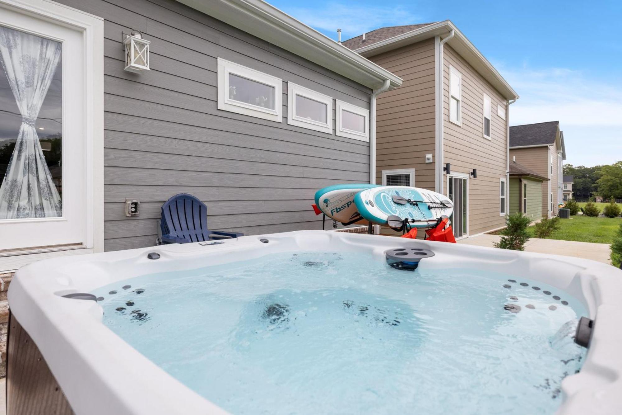 Cozy Lake Cottage W/ Kayaks, Sups, Pool & Firepit Winchester Exterior photo
